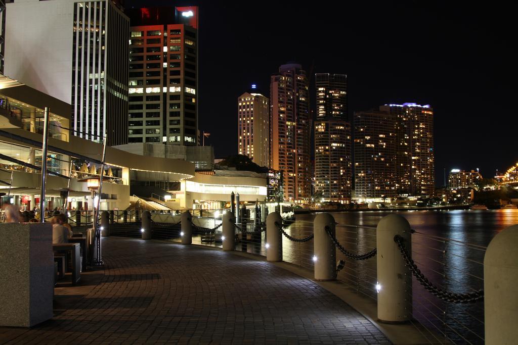 Motel The Cliff House Brisbane Exterior foto